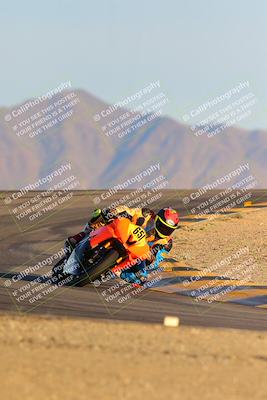 media/Dec-16-2023-CVMA (Sat) [[bb38a358a2]]/Race 13 Amateur Supersport Middleweight/